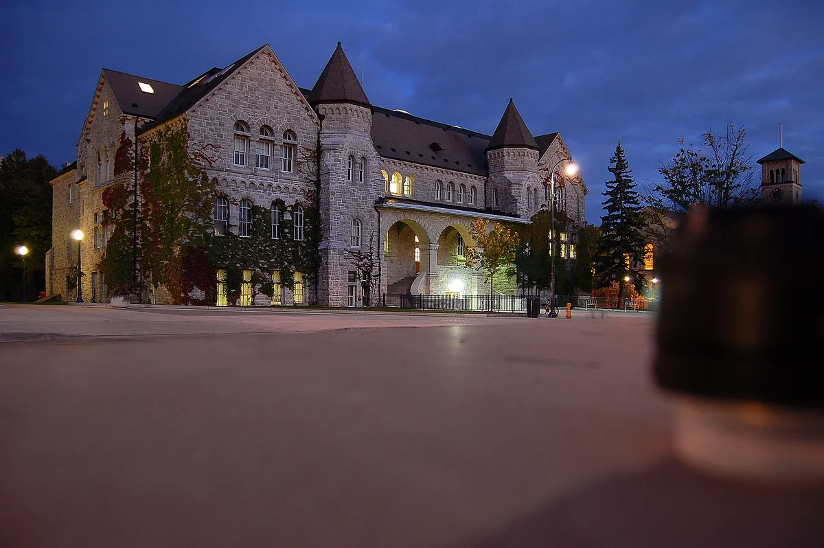 Ontario Hall at dusk on the Queen’s University campus